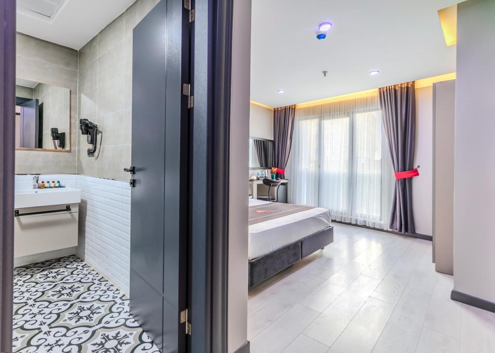 Intercity Hotel Istanbul Airport Arnavutkoy Exterior foto